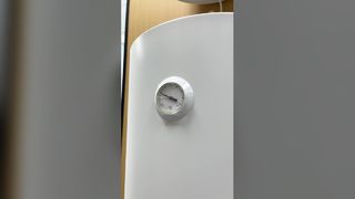 سخان مياه كهربائي 220-240 فولت، تحكم دقيق في درجة الحرارة